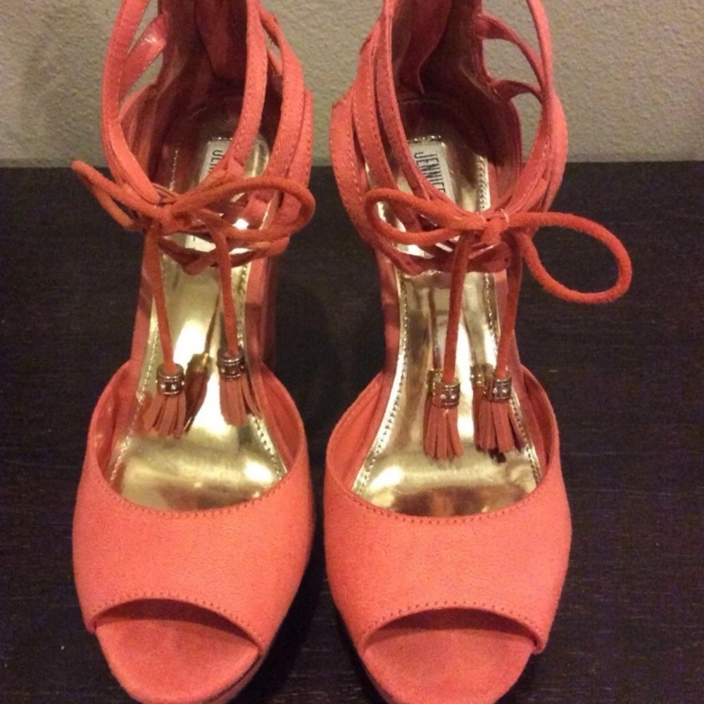 Jennifer Lopez Heels